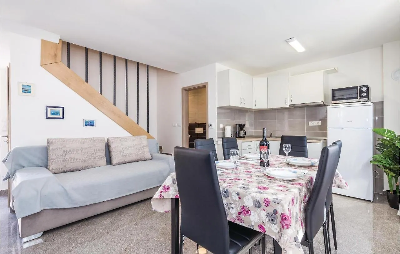 Stunning Home In Jurdani With 3 Bedrooms And Wifi 0*,  Croatia