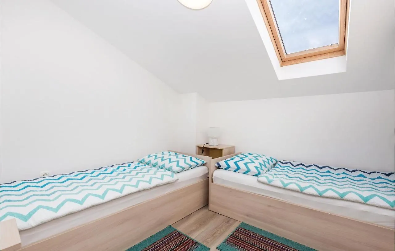Stunning Home In Jurdani With 3 Bedrooms And Wifi 0*,  Croatia
